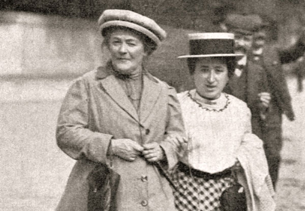 Black and white photo of two women from 1910