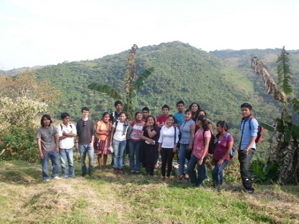 Colegio Paulo Freire and MLC students