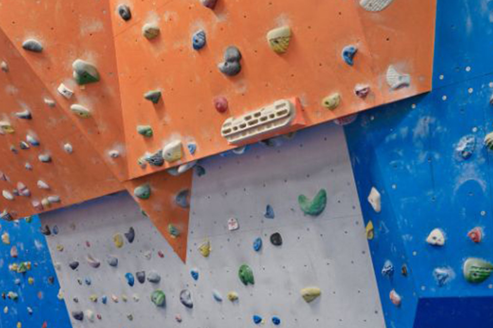 Bouldering wall with different routes