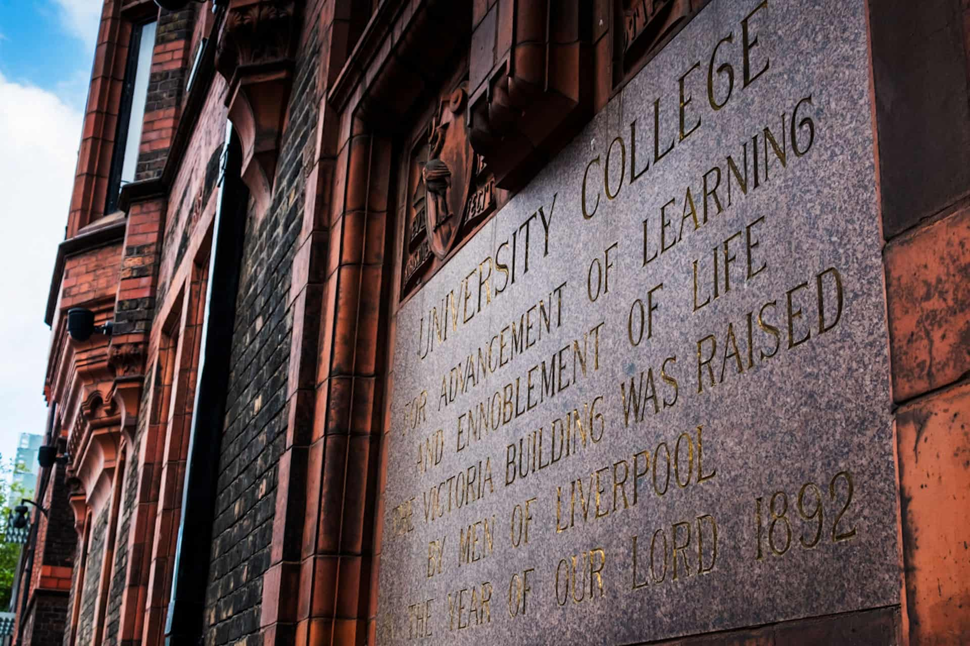 Victoria Gallery and Museum plaque